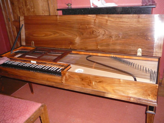 tebespelenclavichorden.jpg